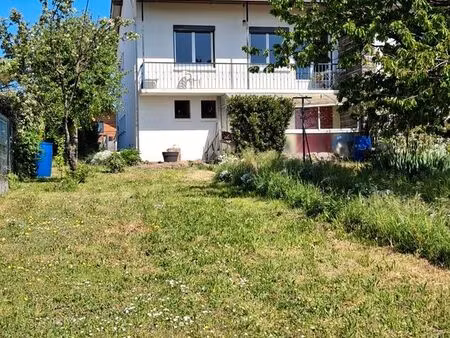 maison proche commerces et ecoles