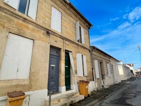 libourne centre : agréable maison pierre 83 m2 avec cour privative