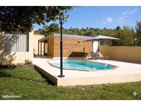 villa 7 pièces 148 m² avec piscine nord montpellier