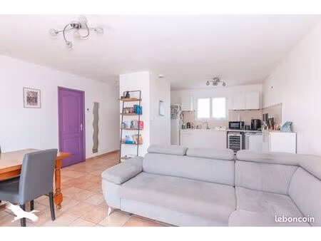 villa 4 pièces 83 m²