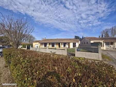 villa 5 pièces 130 m²