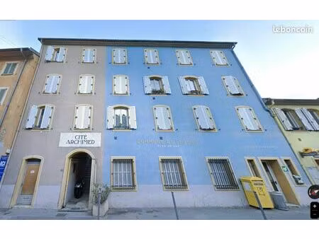 studio 1 pièce 21 m²