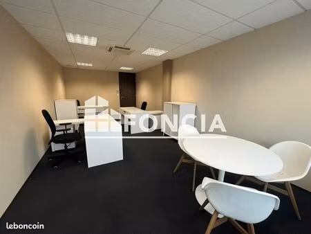 local bureaux 24 m²