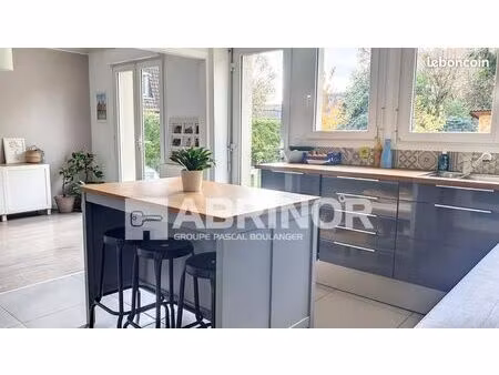 maison 5 pièces 102 m²