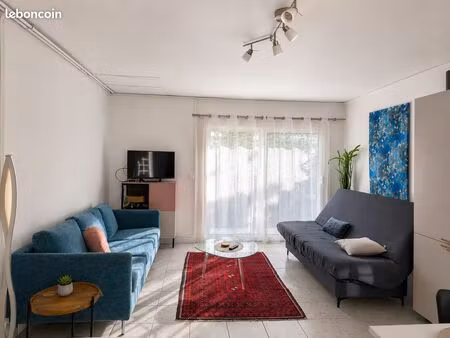 t3 75m² rdc-court séjour/bail mobilité-meublé entièrement équipé
