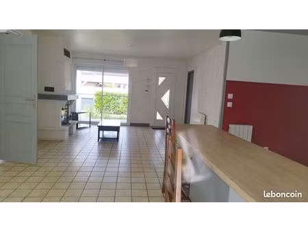 maison 6 pièces 120 m²