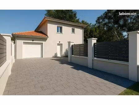 villa 4 pièces 82 m²