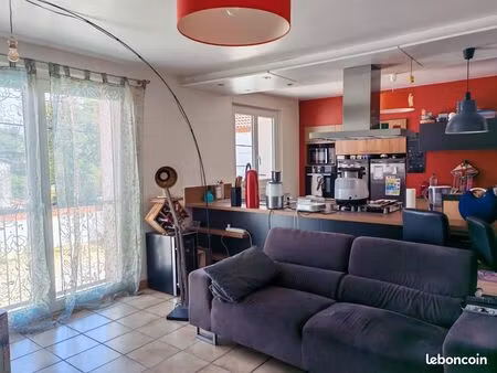immeuble 5 pièces 140 m²