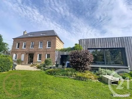 maison 6 pièces 212 m²