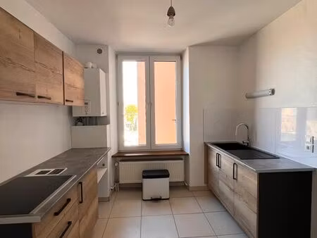 bel appartement 3 pieces centre ville