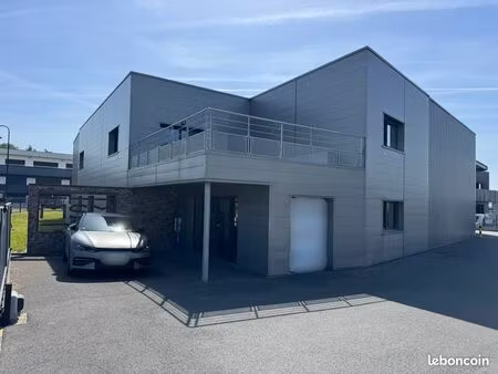 local 1286 m² pompignac