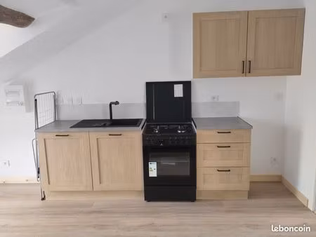 appartement meublé à louer en plein centre d aigurande