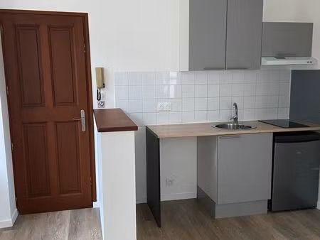 appartement t2 - 27 m² - non meublé - cherbourg centre