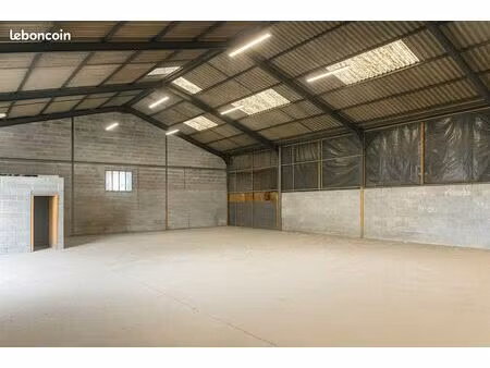 entrepôt 350 m² merignac