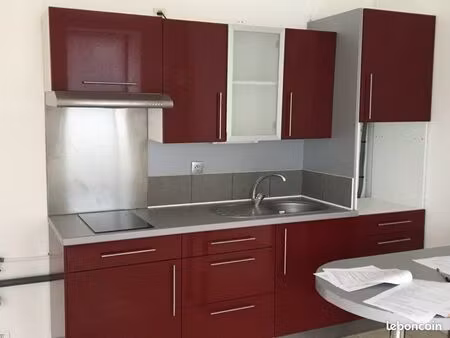 loue maison 3 chambres