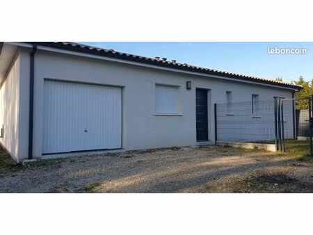 belle maison t4 de plain-pied à louer avec jardin et garage