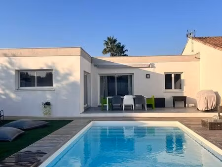 villa t5 plain pied avec piscine
