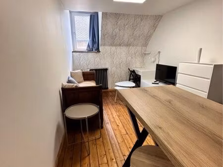 studio neuf 32m2 meublé dole centre ville : 500 + 100 de charges