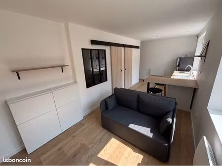 appartement meublé 31m² rénové + garage privé