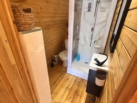 studio meublé avec parking