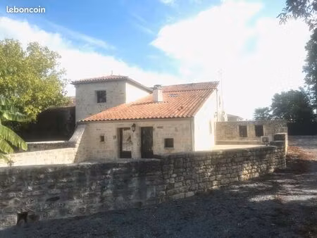 maison à louer  2 chambres  80m2