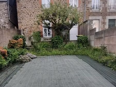 maison de ville 4 pièces 83 m²