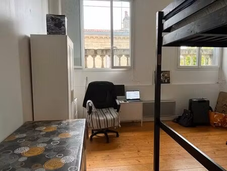 studio 1 pièce 25 m²