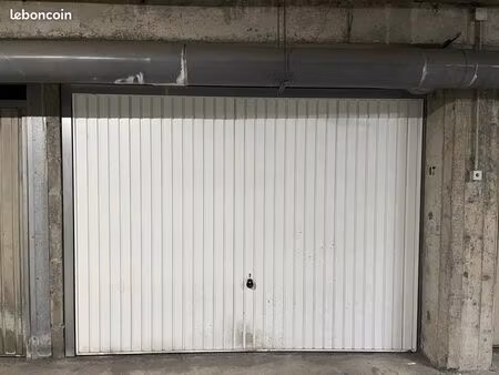 box 24m2 hyper centre sécurisé