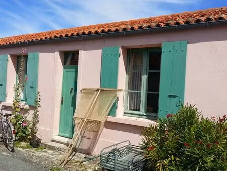maison à l'ile d'aix - 9 couchages