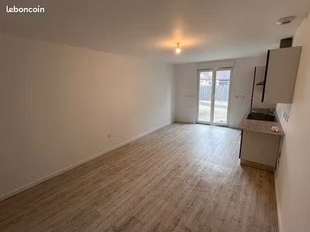studio centre de chaleze 30m2