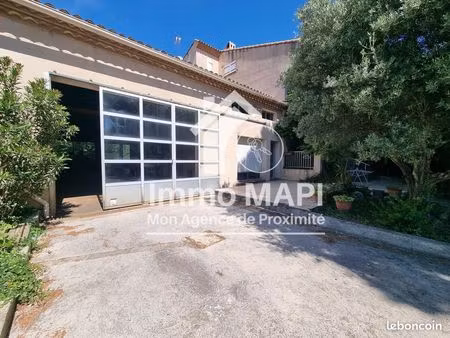 inconnu 10 pièces 325 m²