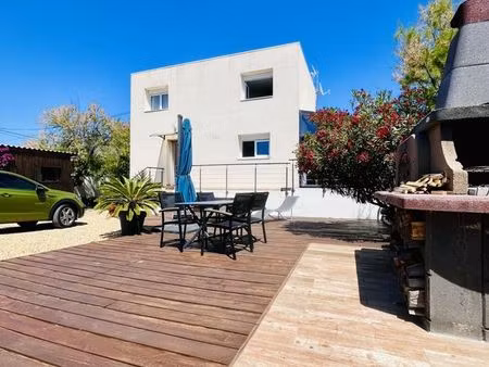 villa 4 pièces 87 m²