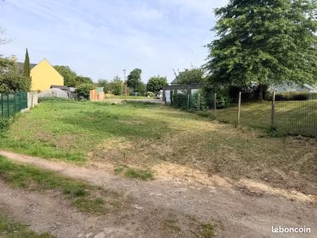 terrain 524 m² bedee