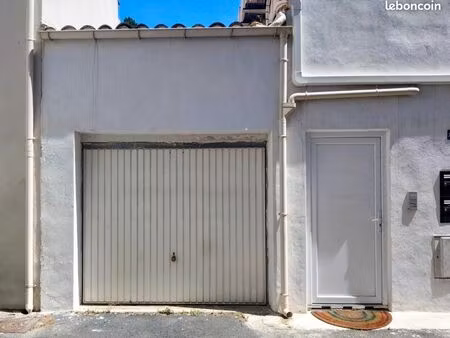garage fermé 25m² - béziers