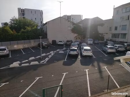 location parking rue paul bousquet sete