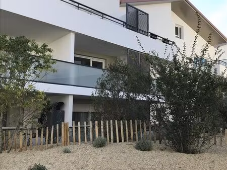 studio 1 pièce 35 m²