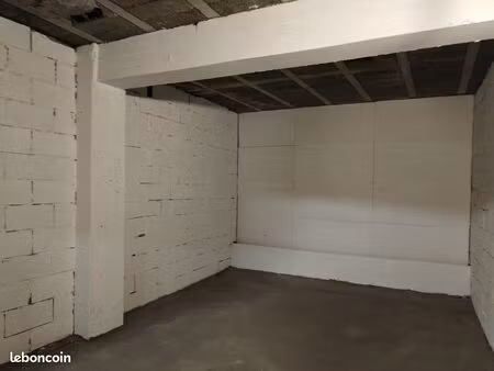 garage/box centre ville montpellier