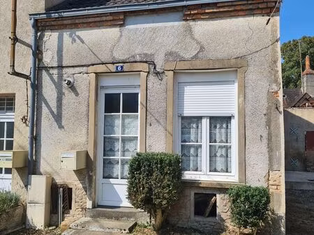 vends maison à rénovée