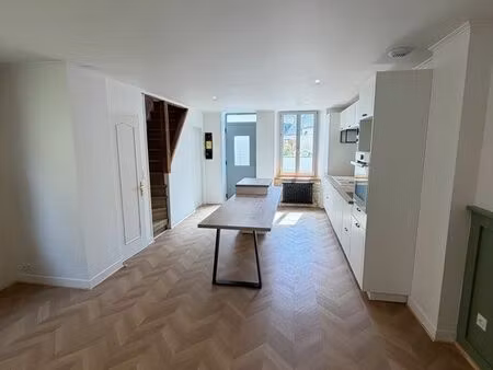 très belle maison rénovée