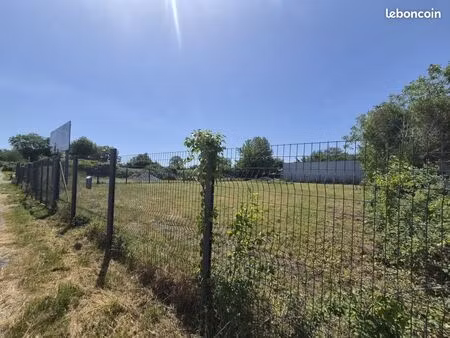 terrain 3 879 m² la chatre