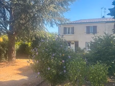 maison de ville 4 pièces 90 m²