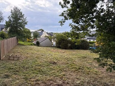 terrain 300m2 centre de chateaugiron