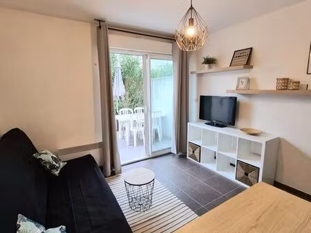 studio 25 m² avec coin nuit avec terrasse