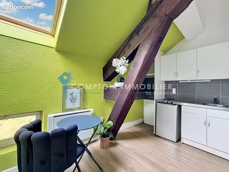 studio 1 pièce 25 m²