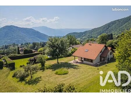 maison 5 pièces 155 m²