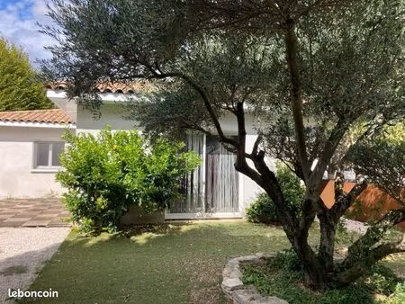 villa contemporaine t4 avec jardin arboré nébian