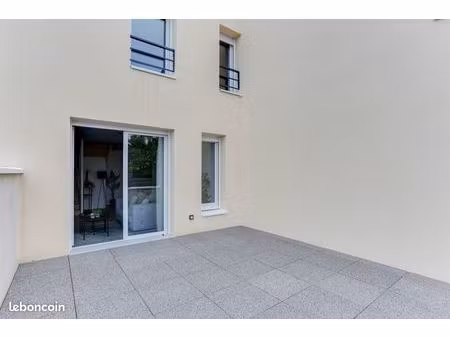 appartement avec grande terrasse