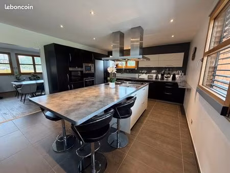 magnifique appartement meublé de 170 m²