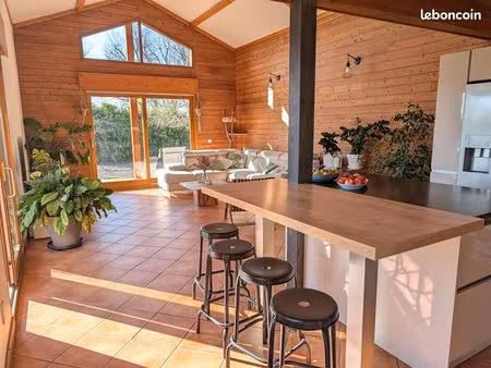 maison 6 pièces 122 m²