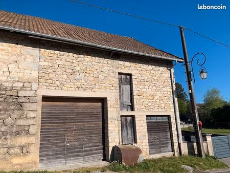 grange en pierre